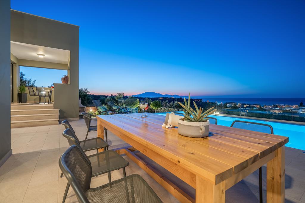 Akemi Luxury Villa