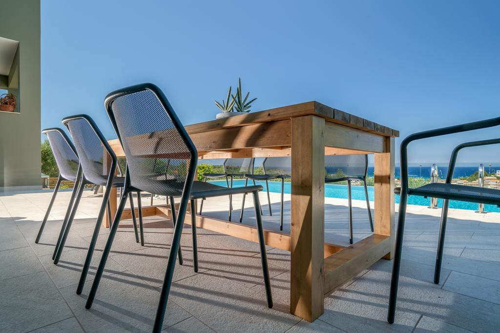 Akemi Luxury Villa *